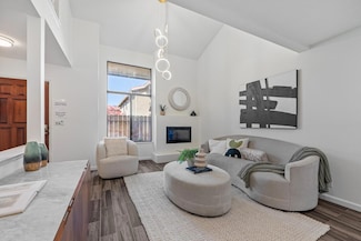 1335 Civic Center Dr, Santa Clara, CA 95050
