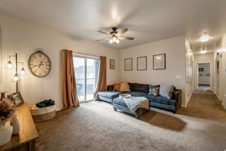203 E Jordan Ridge Blvd Unit 205, Saratoga Springs, UT 84045