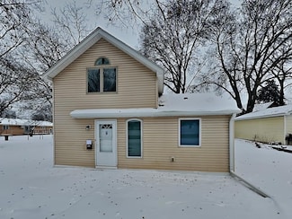 123 4th Ave E, Shakopee, MN 55379