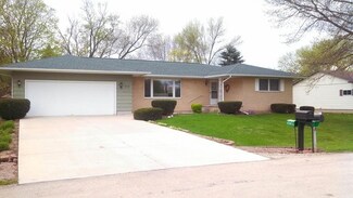 614 Rita Ct, Prophetstown, IL 61277