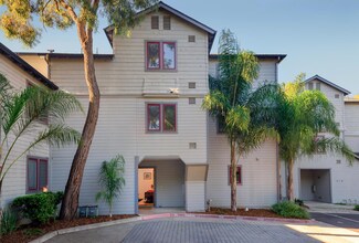 521 W Montecito St Unit 3, Santa Barbara, CA 93101
