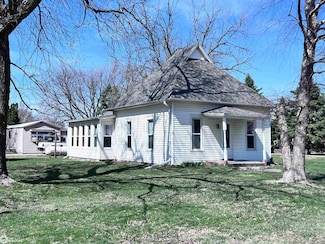 101 E Washington St, Gilman, IA 50106