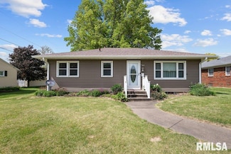 3430 W Locust St, Davenport, IA 52804