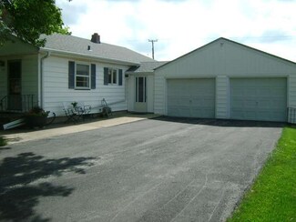 505 S Shabbona Rd, Shabbona, IL 60550