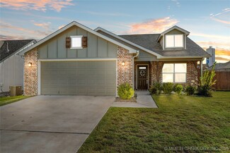 14021 S Kenosha Ave, Glenpool, OK 74033