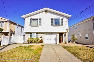 47 E Scranton Ave, Staten Island, NY 10308