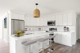 5910 24th St, Vero Beach, FL 32960