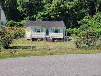 12914 Ohio Ave, Charleston, WV 25315