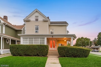 313 Grand Ave, Hackettstown, NJ 07840