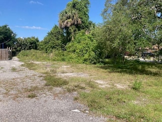 43 N St, Fort Pierce, FL 34946