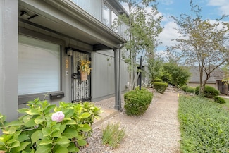 500 Laketower Dr Unit 32, Lexington, KY 40502