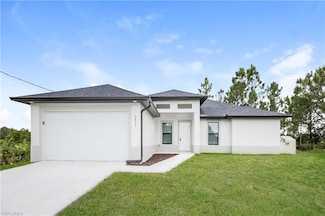 3411 21st St W, Lehigh Acres, FL 33971