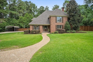 24 Cove Ln, Hattiesburg, MS 39402