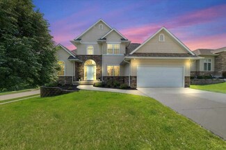 405 Thornbury Ave, Iowa City, IA 52245