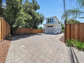 2004 Cherrystone Dr, San Jose, CA 95128