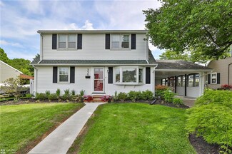 350 Henry St, Hellertown, PA 18055