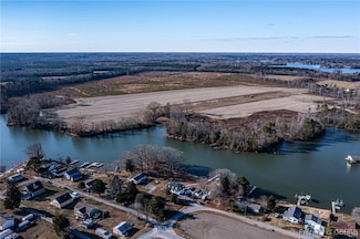 3352 Coles Point Rd, Hague, VA 22469