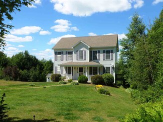 117 Holly Hill Farm Rd, Weare, NH 03281
