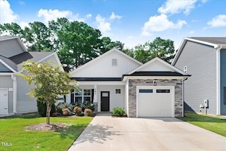 141 Sturgeon St, Smithfield, NC 27577