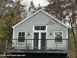 85 Broadview Rd Unit Studio, Woodstock, NY 12498