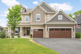 4358 Woodland Cove Pkwy, Minnetrista, MN 55331