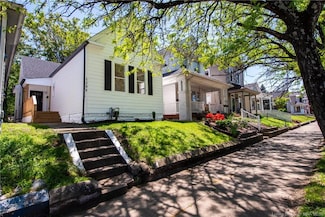1208 E Spring St, New Albany, IN 47150