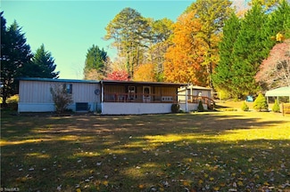11491 Sparta Rd, McGrady, NC 28649
