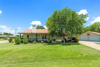 603 W Center St, Dequincy, LA 70633