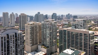 653 N Kingsbury St Unit 1707, Chicago, IL 60654