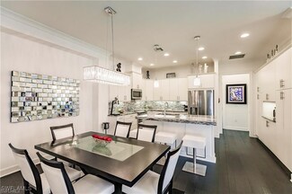 7157 Dominica Dr, Naples, FL 34113