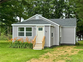 58 Van Ness Rd S, Baldwinsville, NY 13027