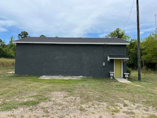 2997 Hall St, Marianna, FL 32448