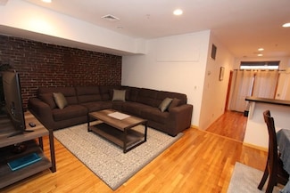 49-51 Temple Place Unit 2R, Boston, MA 02111
