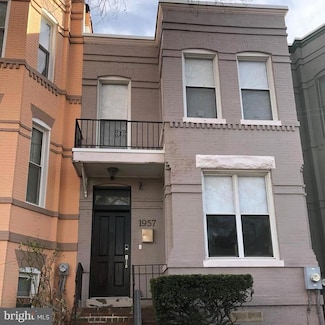 1957 3rd St NW, Washington, DC 20001