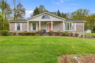 130 Leon Dr, New Castle, PA 16101