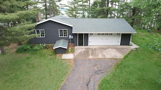 2202 Pine View Blvd, Motley, MN 56466