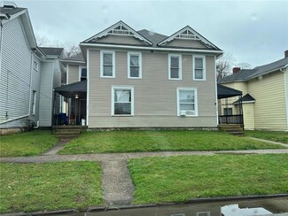 327-331 Woodlawn Ave, Zanesville, OH 43701