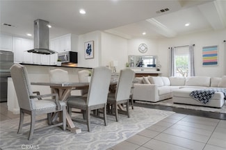 7806 Crenshaw Blvd, Los Angeles, CA 90043