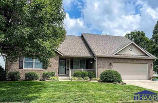 2480 Dutch Ln, Terre Haute, IN 47802