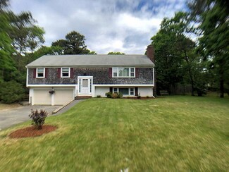 4 Kaycees Way, West Yarmouth, MA 02673