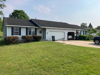 3052 143rd Ave, Dorr, MI 49323