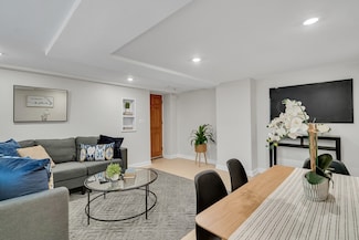 10 Shepard St Unit 2, Cambridge, MA 02138