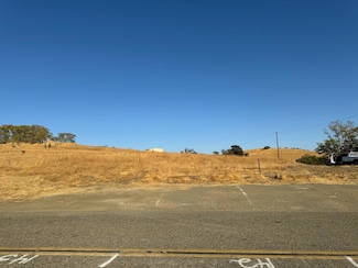 1 High St, Hornitos, CA 95325