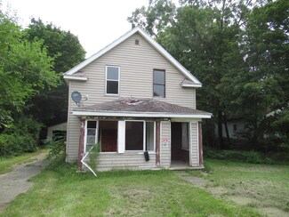 276 Kendall St N, Battle Creek, MI 49037