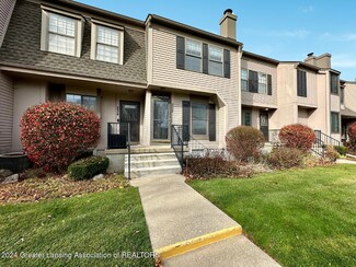 232 Park Meadows Dr Unit 14, Lansing, MI 48917