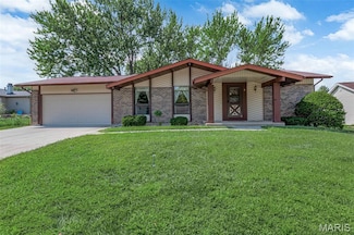 4 Inverness Ct, Saint Peters, MO 63376