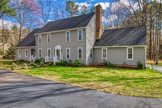 13231 Powderham Ln, Midlothian, VA 23113