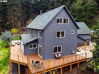 21975 S Woodland Way, Estacada, OR 97023
