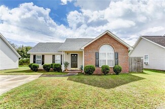 1630 Hudson Graham Ln, Charlotte, NC 28216