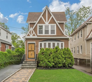 39 Crestmont Ave, Yonkers, NY 10704